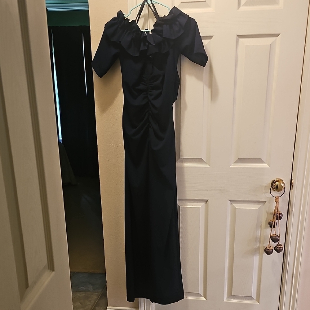 Xscape Navy Blue Ruched Off-Shoulder Gown - Picture 8 of 10